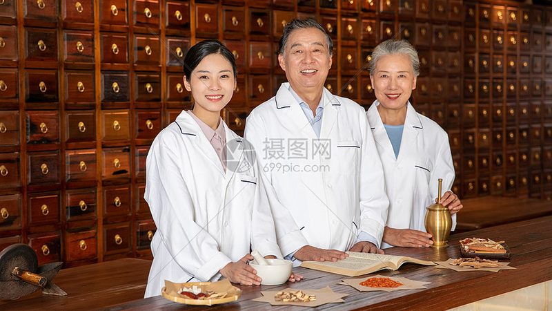 如何成为高级推拿按摩师：报考步骤全解析